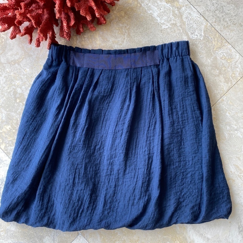 2/ $20 BCBGMaxAzria Skirt with elastic & pockets